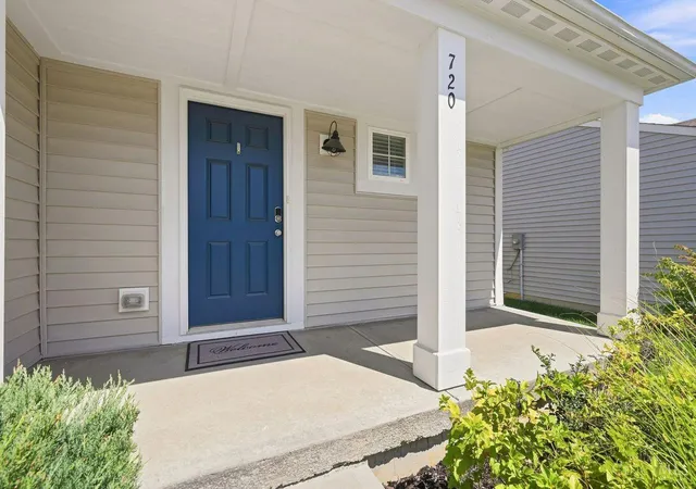 2nd image of 720 Kingly Ter, South Lebanon, OH 45065 | MLS# 1891048
