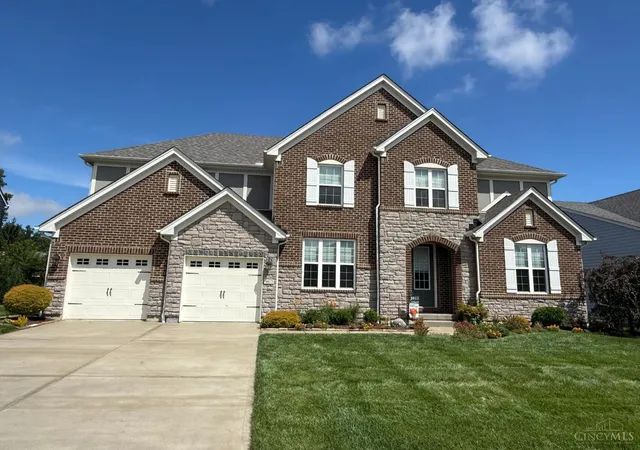 Single family home for sale at 9817 Cross Meadow Dr, Deerfield Twp., OH 45040 | MLS# 1891116