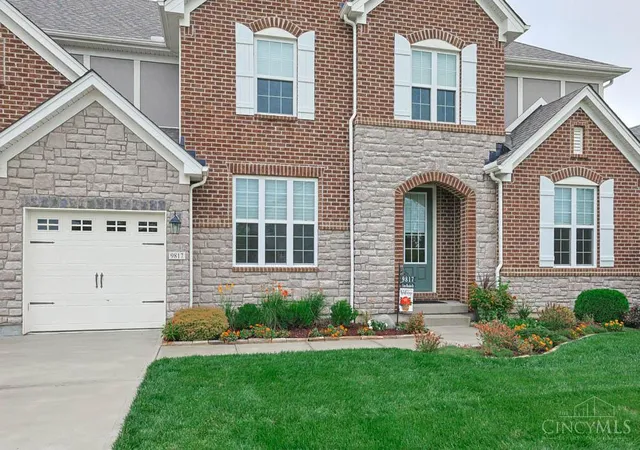 Photo 2 of Single family home for sale at 9817 Cross Meadow Dr, Deerfield Twp., OH 45040 | MLS# 1891116 | Listing updated on 2026-09-14