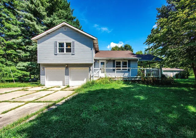 Photo 3 of Sale Pending at 3132 Greentree Rd, Turtle Creek Twp, OH 45036 | MLS# 1891220 | Listing updated on 2026-08-27