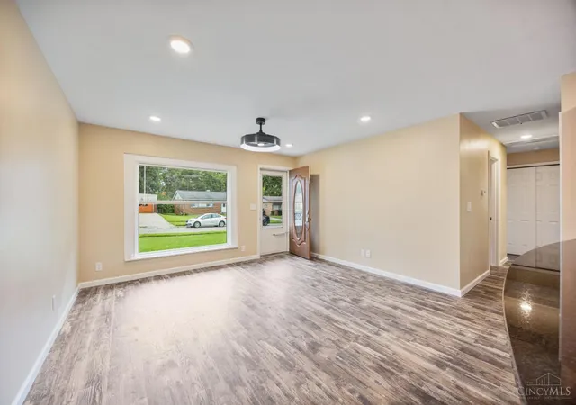 Photo 3 of Single family home for sale at 1081 Prairie Ave, Lincoln Heights, OH 45215 | MLS# 1891233 | Listing updated on 2026-09-08