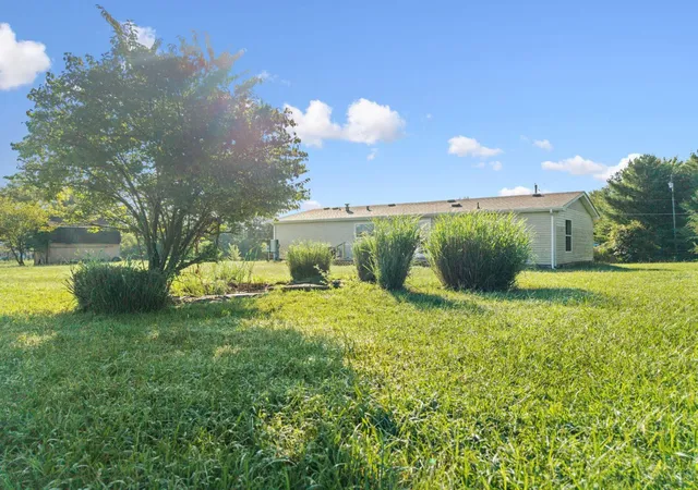 5th image of 729 Francis Rd, Lewis Twp, OH 45120 | MLS# 1891089