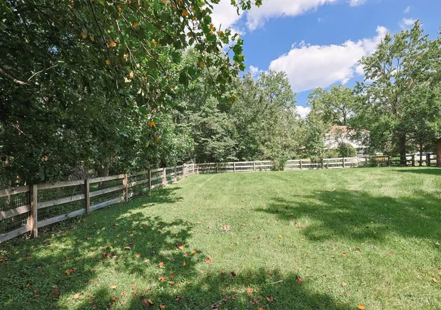 Photo 2 of Single family home for sale at 10820 Deerfield Rd, Montgomery, OH 45242 | MLS# 1891208 | Listing updated on 2026-08-24