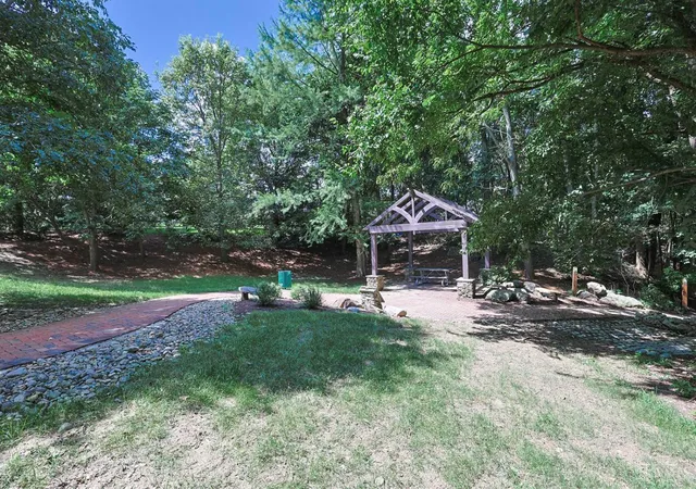 Photo 4 of Single family home for sale at 10820 Deerfield Rd, Montgomery, OH 45242 | MLS# 1891208 | Listing updated on 2026-08-24