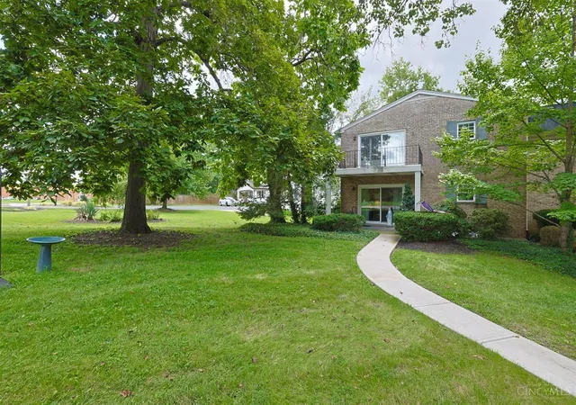 Photo 1 of Sale Pending at 1816 Belle Meade Ct, Cincinnati, OH 45230 | MLS# 1891269 | Listing updated on 2026-08-29