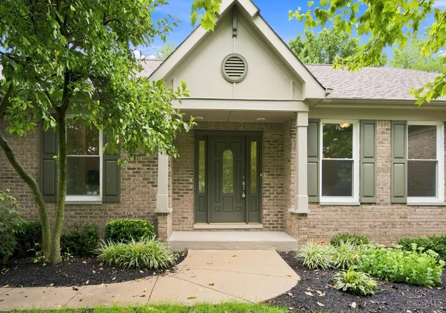 Photo 3 of Single family home for sale at 2338 Point View Ct, Turtle Creek Twp, OH 45036 | MLS# 1891277 | Listing updated on 2026-10-08