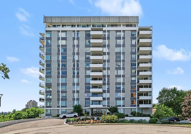 Photo 1 of Condominium at 2401 Ingleside Ave #5A, Cincinnati, OH 45206 | MLS# 1891195 | | Sold on 2026-09-24