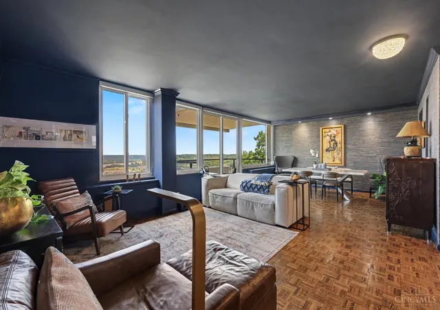 Photo 3 of Condominium at 2401 Ingleside Ave #5A, Cincinnati, OH 45206 | MLS# 1891195 | | Sold on 2026-09-24
