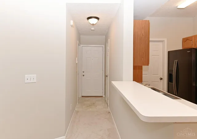 Listing Photo 3 - Condo for sale in building located at 4240 Endeavor Dr, Colerain Twp, OH 45252 - Unit #103