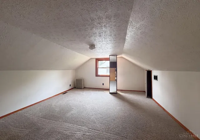 Photo 4 of Single family home for sale at 6971 Warder Dr, Springfield Twp., OH 45224 | MLS# 1891367 | Listing updated on 2026-09-18