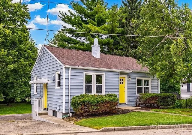 Photo 2 of Sale Pending at 253 Ohio Ave, Reading, OH 45215 | MLS# 1891301 | Listing updated on 2026-08-28