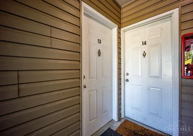 Listing Photo 2 - Condo for sale in building located at 5970 Colerain Ave, Cincinnati, OH 45239 - Unit #13