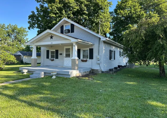 3rd image of 124 Clark St, Bethel, OH 45106 | MLS# 1890668