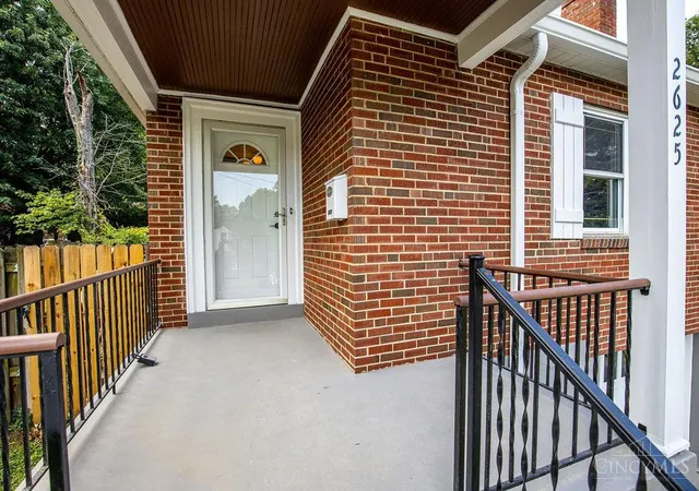 Photo 4 of Single family home for sale at 2625 Saint Albans Ave, Golf Manor, OH 45237 | MLS# 1891423 | Listing updated on 2026-08-24