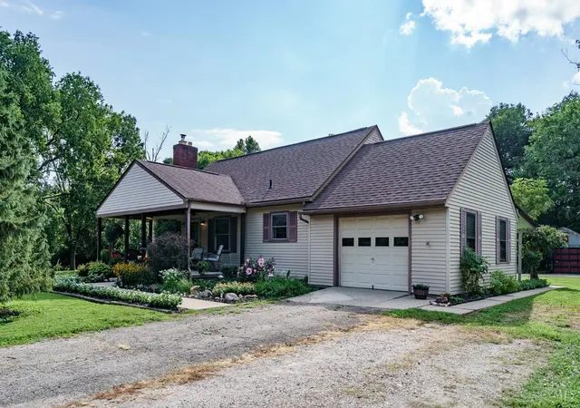4th image of 10581 Chipstone Dr, Crosby Twp, OH 45030 | MLS# 1891440