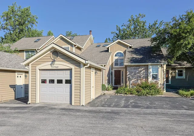 1st image of 11760 Gable Glen Ln, Symmes Twp, OH 45249 | MLS# 1891491