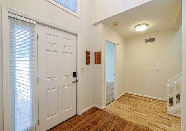 Photo 4 of Townhouse for sale at 11760 Gable Glen Ln, Symmes Twp, OH 45249 | MLS# 1891491 | Listing updated on 2026-09-09
