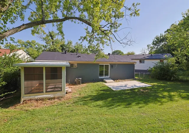 Photo 3 of Sale Pending at 11513 Gaffney Pl, Forest Park, OH 45240 | MLS# 1891504 | Listing updated on 2026-09-17