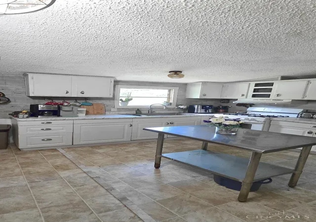 Photo 4 of Single family home for sale at 9815 Hickory Ridge Rd, Huntington Twp, OH 45144 | MLS# 1891535 | Listing updated on 2026-09-09