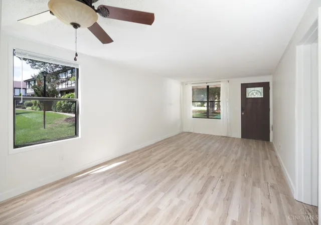 5th image of 9447 Willowgate Dr, Colerain Twp, OH 45251 | MLS# 1891499