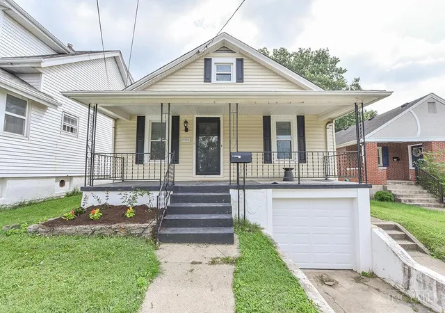 1st image of 3826 Southern Ave, Fairfax, OH 45227 | MLS# 1891599