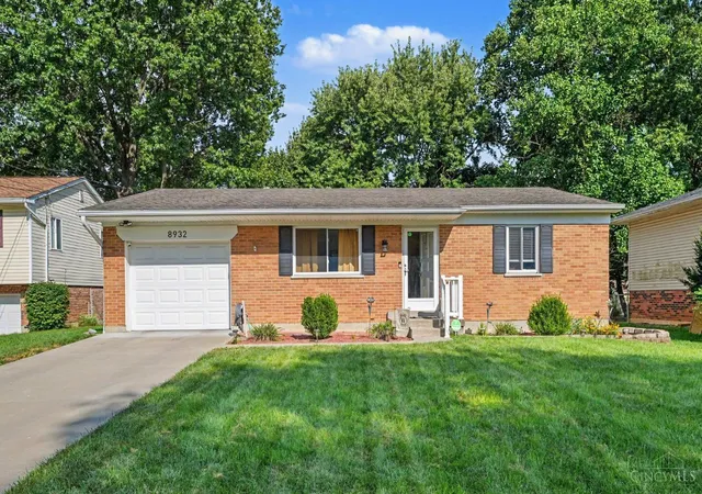 Photo 2 of Sale Pending at 8932 Renetta Ct, Colerain Twp, OH 45251 | MLS# 1891628 | Listing updated on 2026-08-31