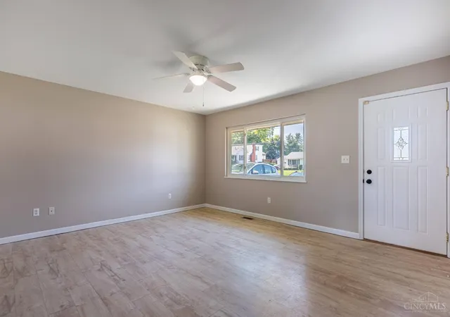 Photo 2 of Single family home for sale at 445 4Th, Franklin, OH 45005 | MLS# 1891708 | Listing updated on 2026-08-26