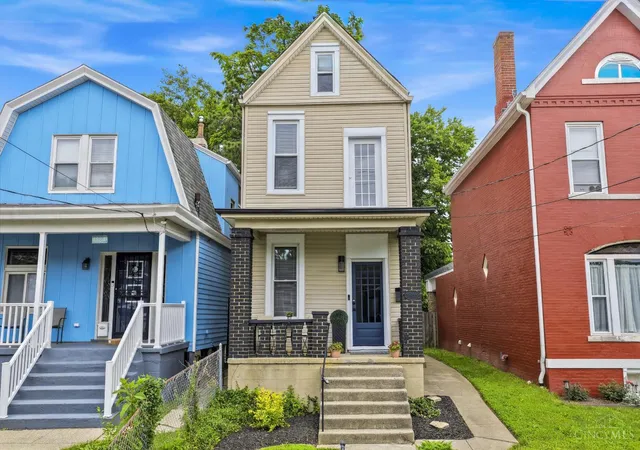 Photo 1 of Sale Pending at 1986 Fairfax, Cincinnati, OH 45207 | MLS# 1891672 | Listing updated on 2026-09-24