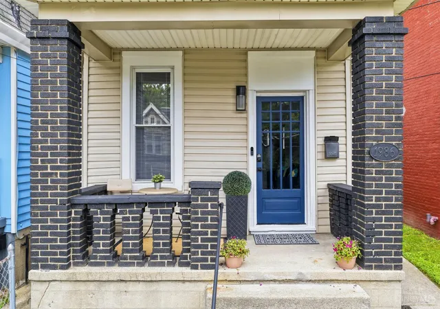 Photo 3 of Sale Pending at 1986 Fairfax, Cincinnati, OH 45207 | MLS# 1891672 | Listing updated on 2026-09-24