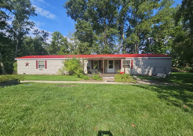 Photo 1 of Single family home for sale at 16403 Jeff Ln, Sterling Twp, OH 45176 | MLS# 1891747 | Listing updated on 2026-09-11