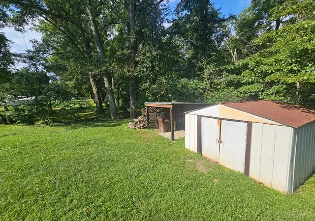 Photo 4 of Single family home for sale at 16403 Jeff Ln, Sterling Twp, OH 45176 | MLS# 1891747 | Listing updated on 2026-09-11