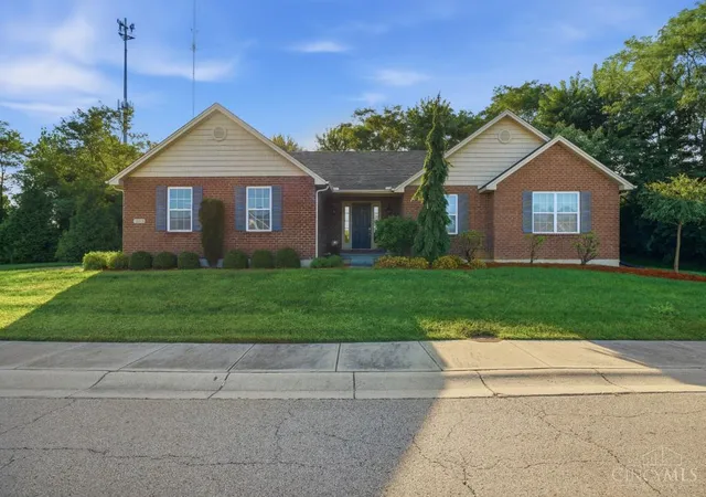Photo 2 of Single family home for sale at 1810 Park Pl, Fairfield, OH 45014 | MLS# 1891791 | Listing updated on 2026-08-26