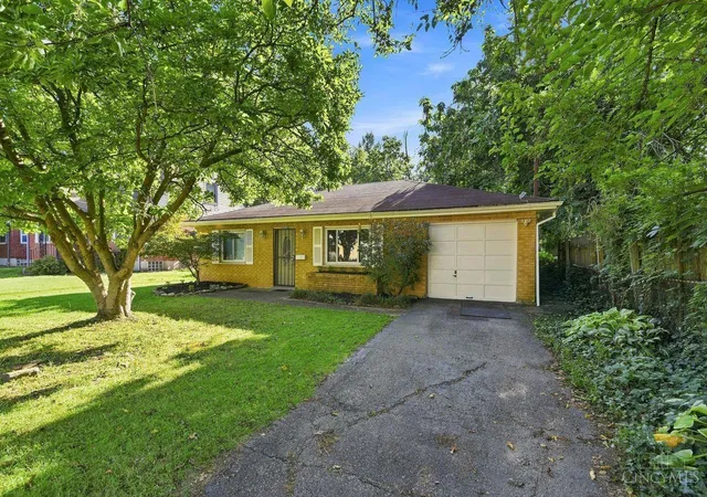 3rd image of 6908 Rob Vern Dr, North College Hill, OH 45239 | MLS# 1891786