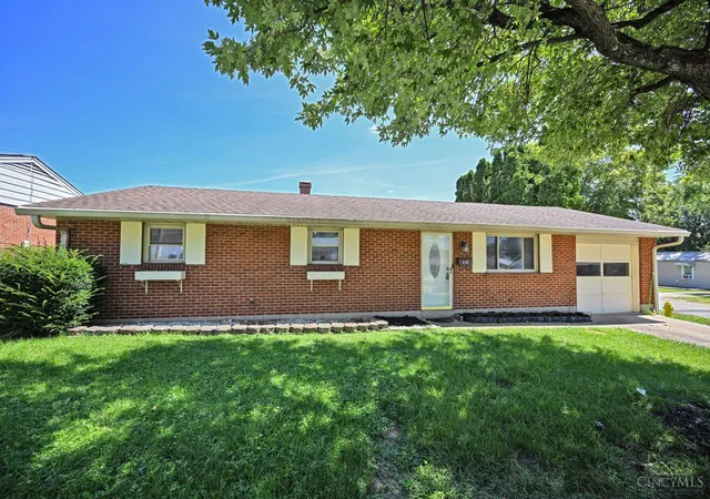 1st image of 412 South St, Eaton, OH 45320 | MLS# 1891817