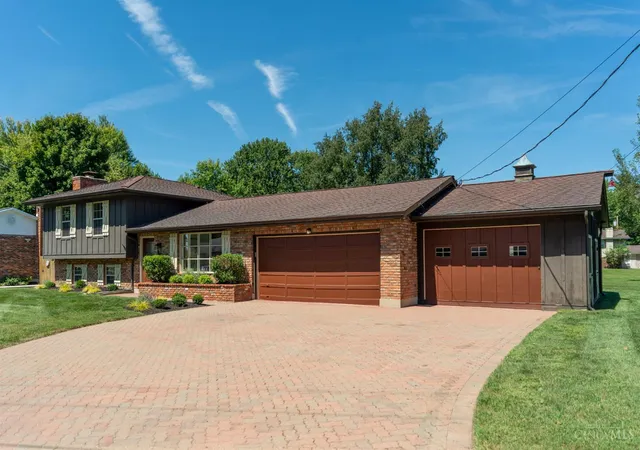 Photo 2 of Single family home for sale at 5330 Sherry, Fairfield, OH 45014 | MLS# 1891757 | Listing updated on 2026-09-10