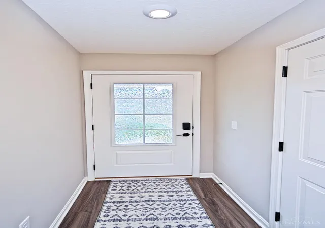 Photo 3 of Townhouse for sale at 1538 Summerview Ln, Miami Twp, OH 45150 | MLS# 1891908 | Listing updated on 2026-10-06