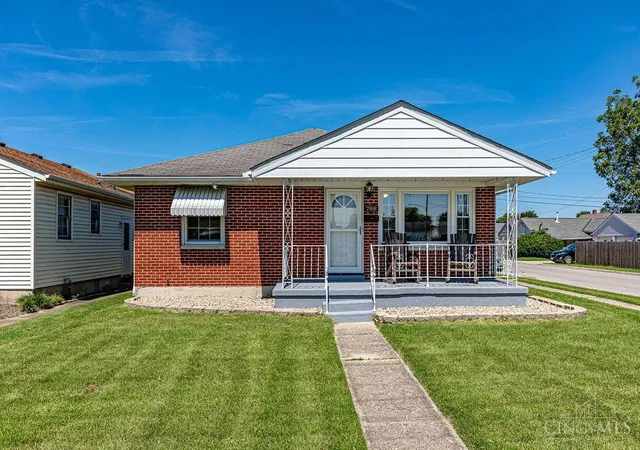 Photo 1 of Single family home for sale at 798 Saint Clair Ave, Hamilton, OH 45015 | MLS# 1892093 | Listing updated on 2026-09-15