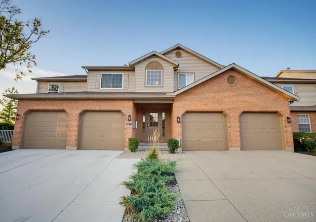 Photo 2 of Sale Pending at 5370 Harbourwatch #301, Deerfield Twp., OH 45040 | MLS# 1891441 | Listing updated on 2026-09-14