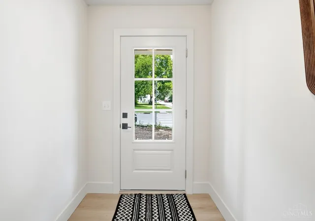 Photo 4 of Townhouse for sale at 305 N Mechanic St #7, Lebanon, OH 45036 | MLS# 1891860 | Listing updated on 2026-08-28