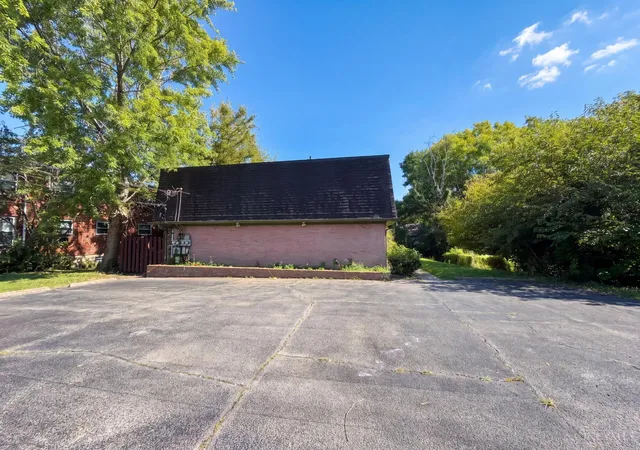 Photo 23 of Sale Pending at 7636 Montgomery Rd #C, Sycamore Twp, OH 45236 | MLS# 1892118 | Listing updated on 2026-09-09