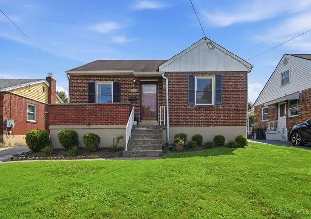 Single family home for sale at 3821 O Leary Ave, Deer Park, OH 45236 | MLS# 1892191