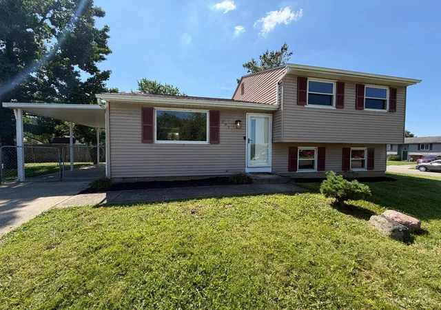 Photo 1 of Sale Pending at 2891 Grosvenor Dr, Colerain Twp, OH 45251 | MLS# 1892211 | Listing updated on 2026-09-15