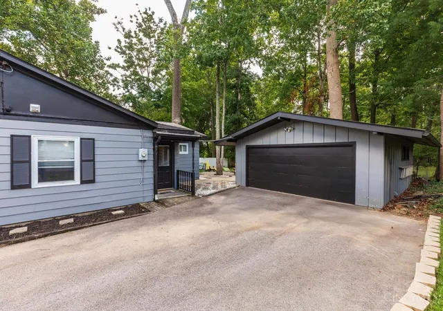 Photo 2 of Sale Pending at 1405 Sunrise Dr, Loveland, OH 45140 | MLS# 1892167 | Listing updated on 2026-09-04