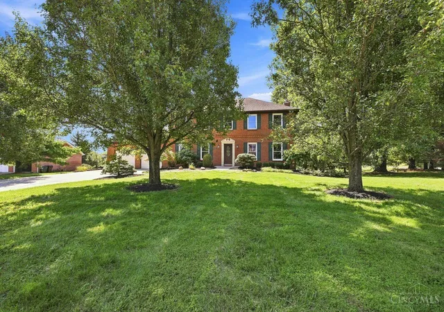 Photo 2 of Single family home for sale at 5391 Stonetrace Dr, Colerain Twp, OH 45251 | MLS# 1892280 | Listing updated on 2026-09-10