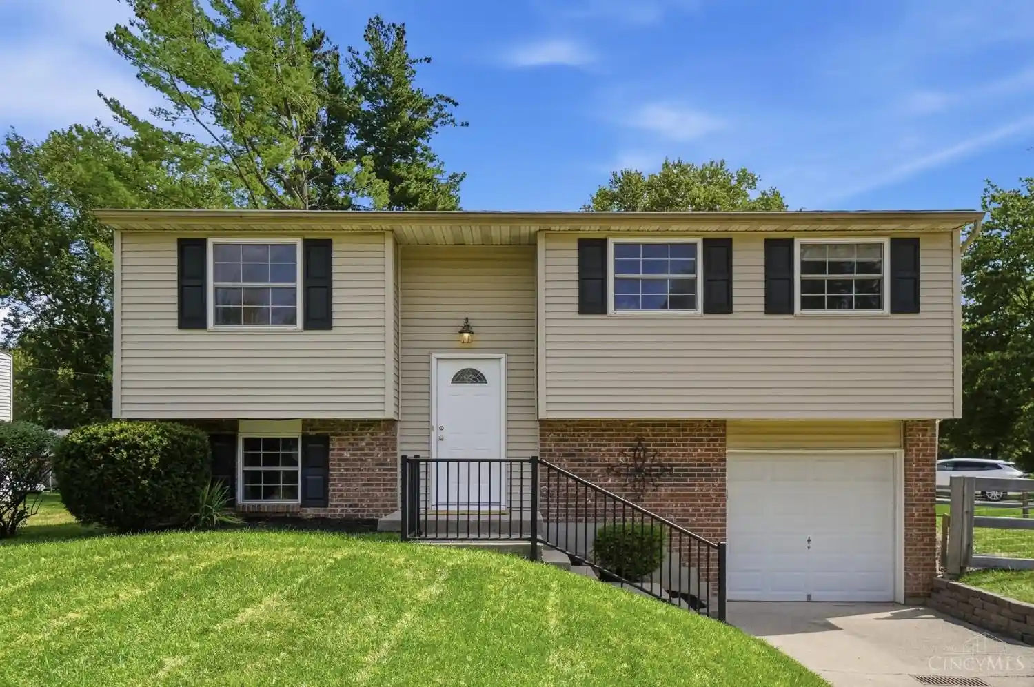 Photo 1 of Single family home for sale at 5876 Whippoorwill Holw Dr, Miami Twp, OH 45150 | MLS# 1892296 | Listing updated on 2026-10-30