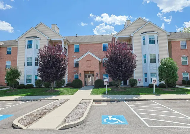 Photo 1 of Sale Pending at 4350 Regency Ridge Ct #305, Green Twp, OH 45248 | MLS# 1892305 | Listing updated on 2026-09-02