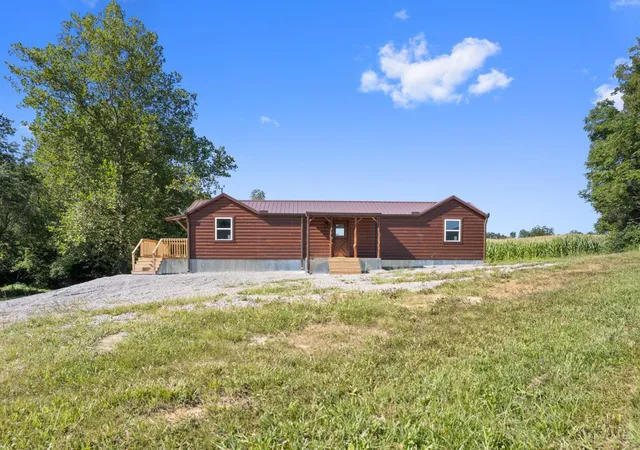 Photo 38 of Single family home for sale at 573 Hackleshin Rd, Peebles, OH 45660 | MLS# 1892381 | Listing updated on 2026-09-01
