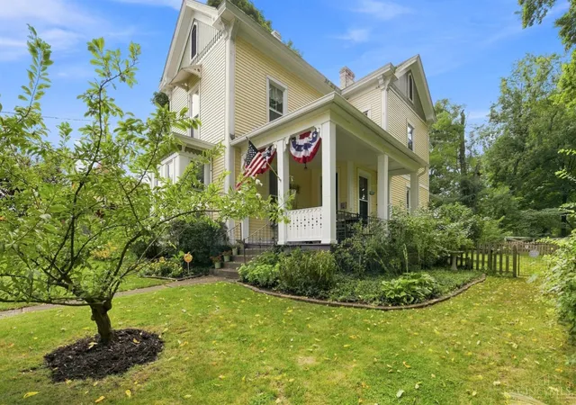 Photo 3 of Sale Pending at 1505 Aster Pl, Cincinnati, OH 45224 | MLS# 1892250 | Listing updated on 2026-09-03