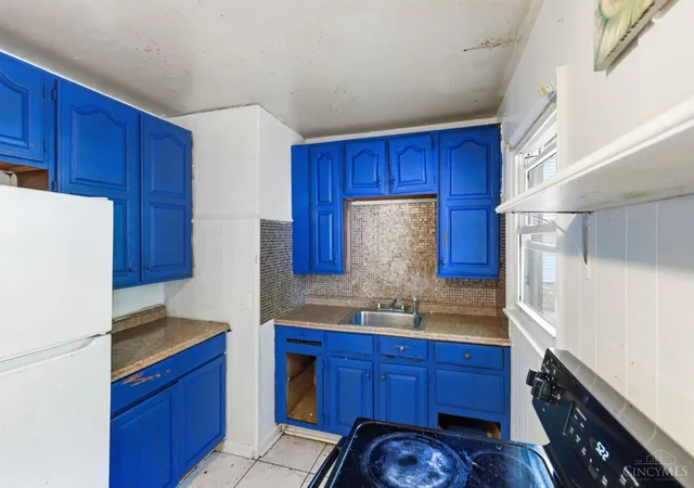 Photo 2 of Single family home for sale at 6246 Stewart Rd, Silverton, OH 45227 | MLS# 1892257 | Listing updated on 2026-09-01