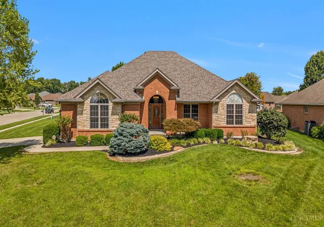Photo 1 of Single family home for sale at 382 Sunset Dr, Carlisle, OH 45005 | MLS# 1892385 | Listing updated on 2026-09-03